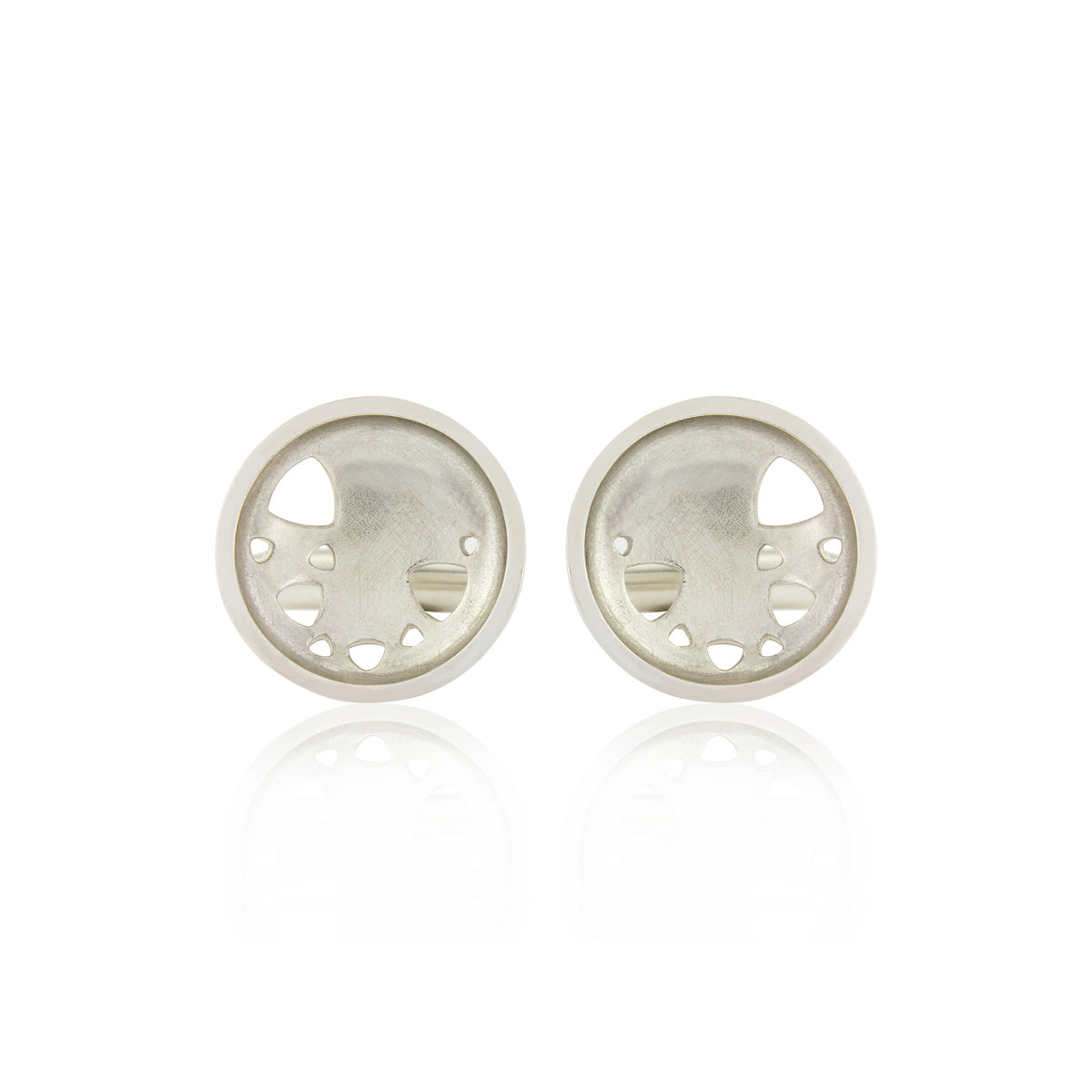 Kate Phipps Jewellery Scattered trillions cufflinks silver front on