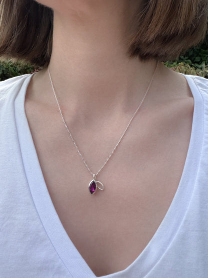 Facet line pendant with rhodolite garnet