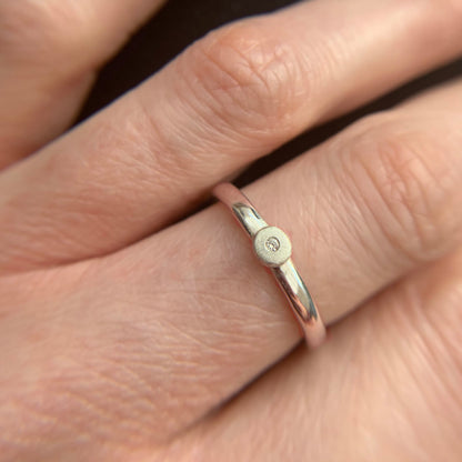 Kate Phipps Jewellery Nugget ring silver with diamond model photo