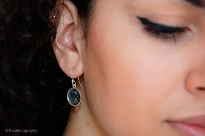 Kate Phipps Jewellery Scattered trillions drop earrings oxidised silver model photo