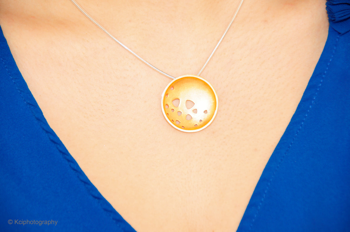 Kate Phipps Jewellery Scattered trillions necklace large 22 carat yellow gold plated silver model photo 