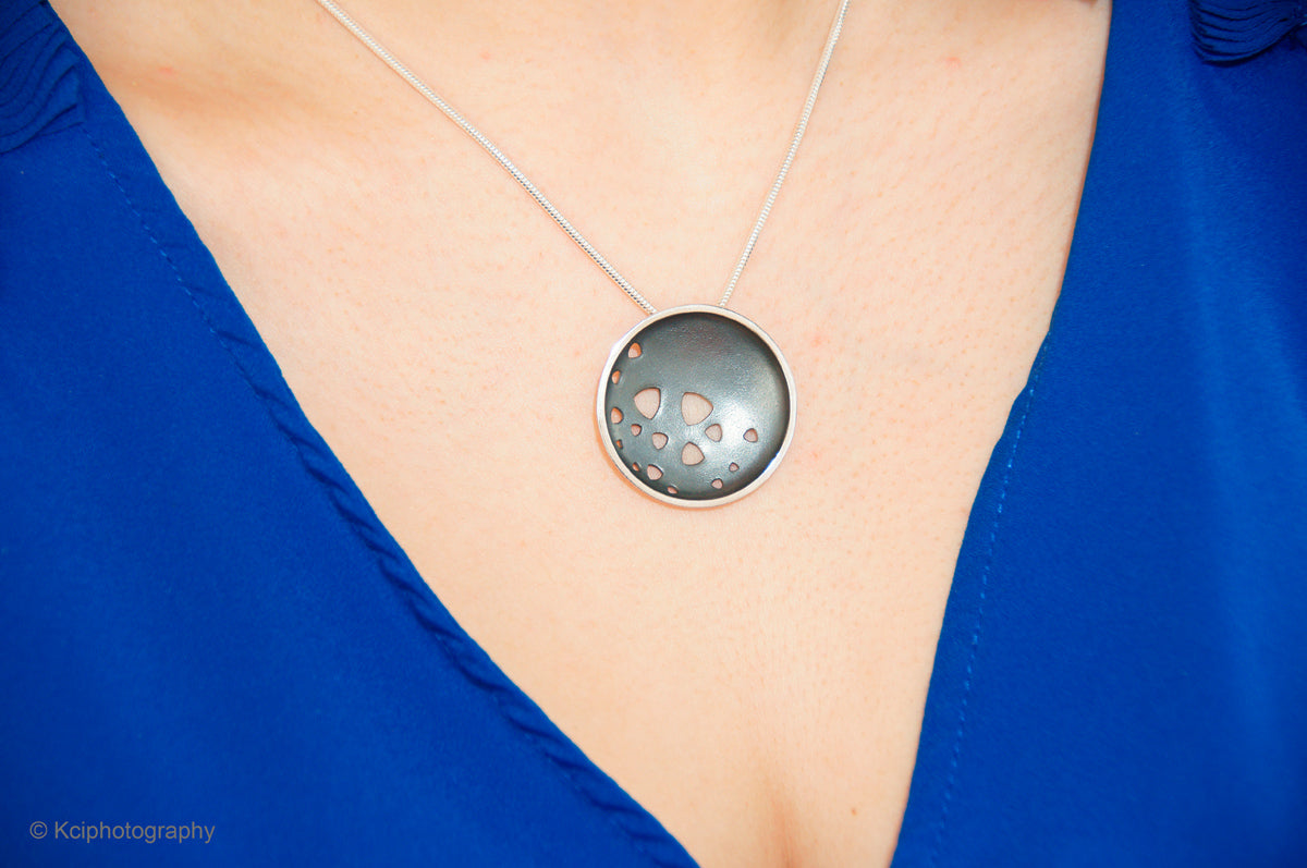 Kate Phipps Jewellery Scattered trillions necklace large oxidised silver model photo 