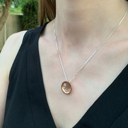 Kate Phipps Jewellery Scattered trillions necklace medium 18 carat rose gold plated silver model photo