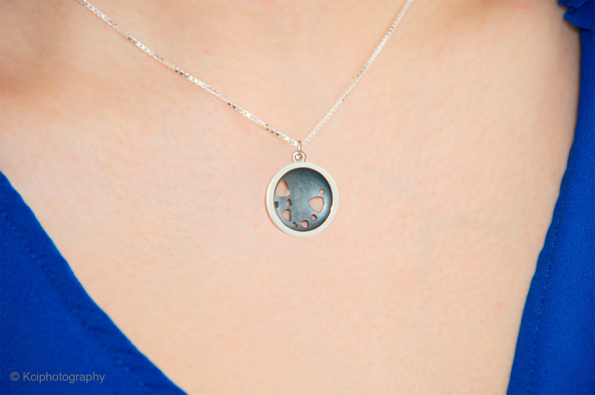 Kate Phipps Jewellery Scattered trillions necklace medium oxidised silver model photo 