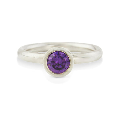 Kate Phipps Jewellery Scattered trillions ring silver and amethyst product photo