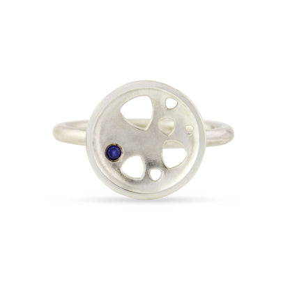 Kate Phipps Jewellery Scattered trillions ring silver small dish with deep blue sapphire