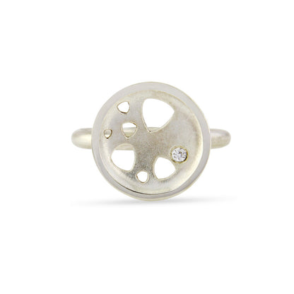 Kate Phipps Jewellery Scattered trillions ring silver small dish with diamond