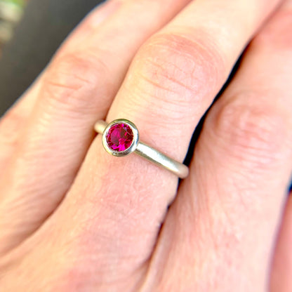 Kate Phipps Jewellery Scattered trillions ring synthetic ruby and silver model  photo