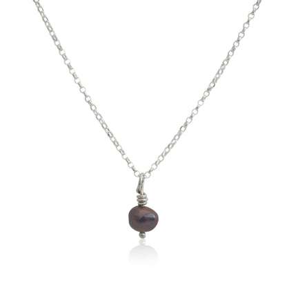 Kate Phipps Jewellery Simple elegance necklace silver with peacock pearl pendant on belcher chain