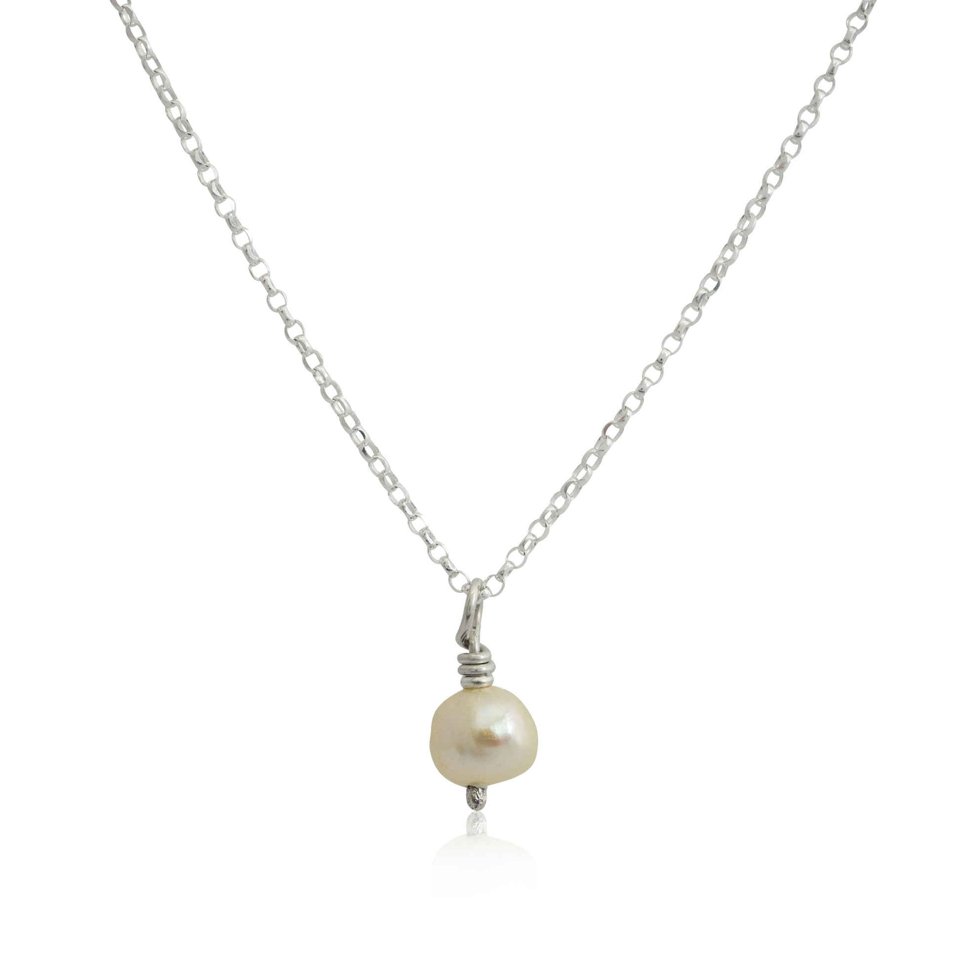 Kate Phipps Jewellery Simple elegance necklace silver with white pearl pendant on belcher chain