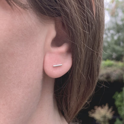 Kate Phipps Jewellery Simple elegance stud earrings short satin silver horizontally aligned model photo