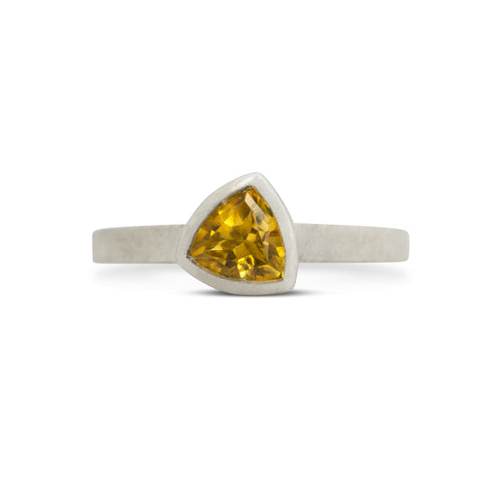 Kate Phipps Jewellery Solitaire ring silver and trillion cut citrine