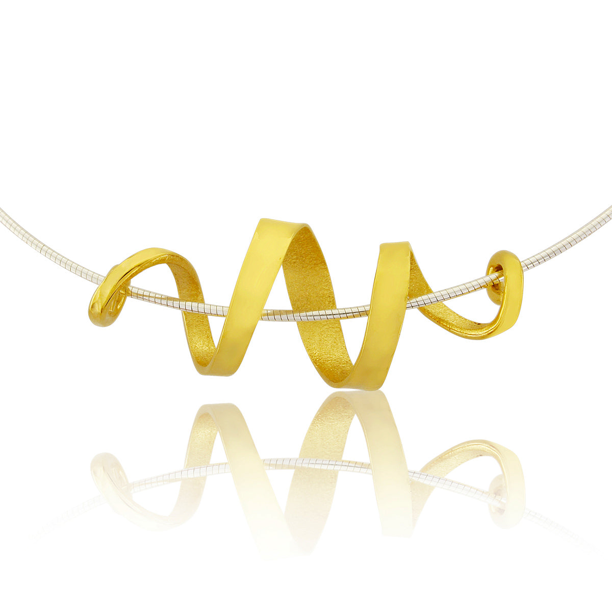 Kate Phipps Jewellery 22 carat yellow gold plated silver swirl necklace close up product photo